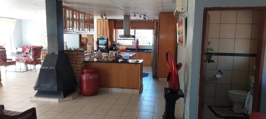 4 Bedroom Property for Sale in Vaal Power A H Free State